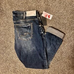 Plus Size NWT Silver Jeans Co. Boyfriend Jeans